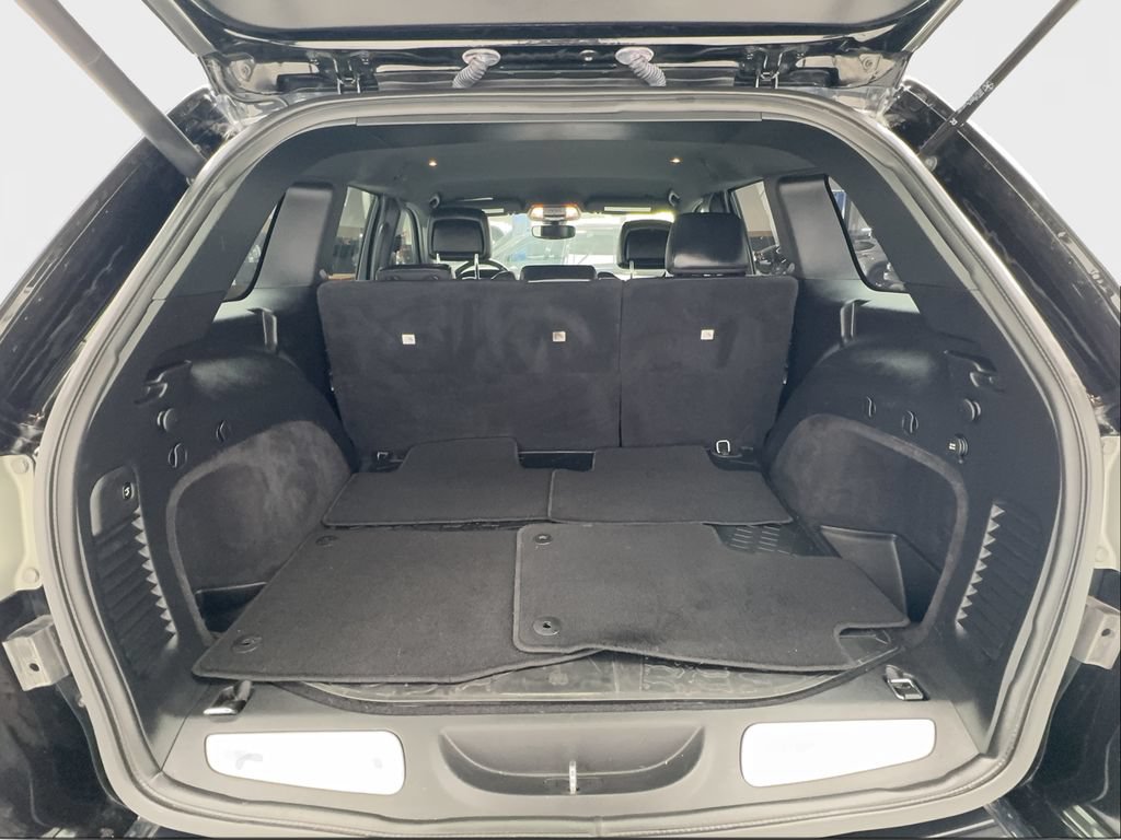 Used 2019 Jeep Grand Cherokee Limited RWD image 16