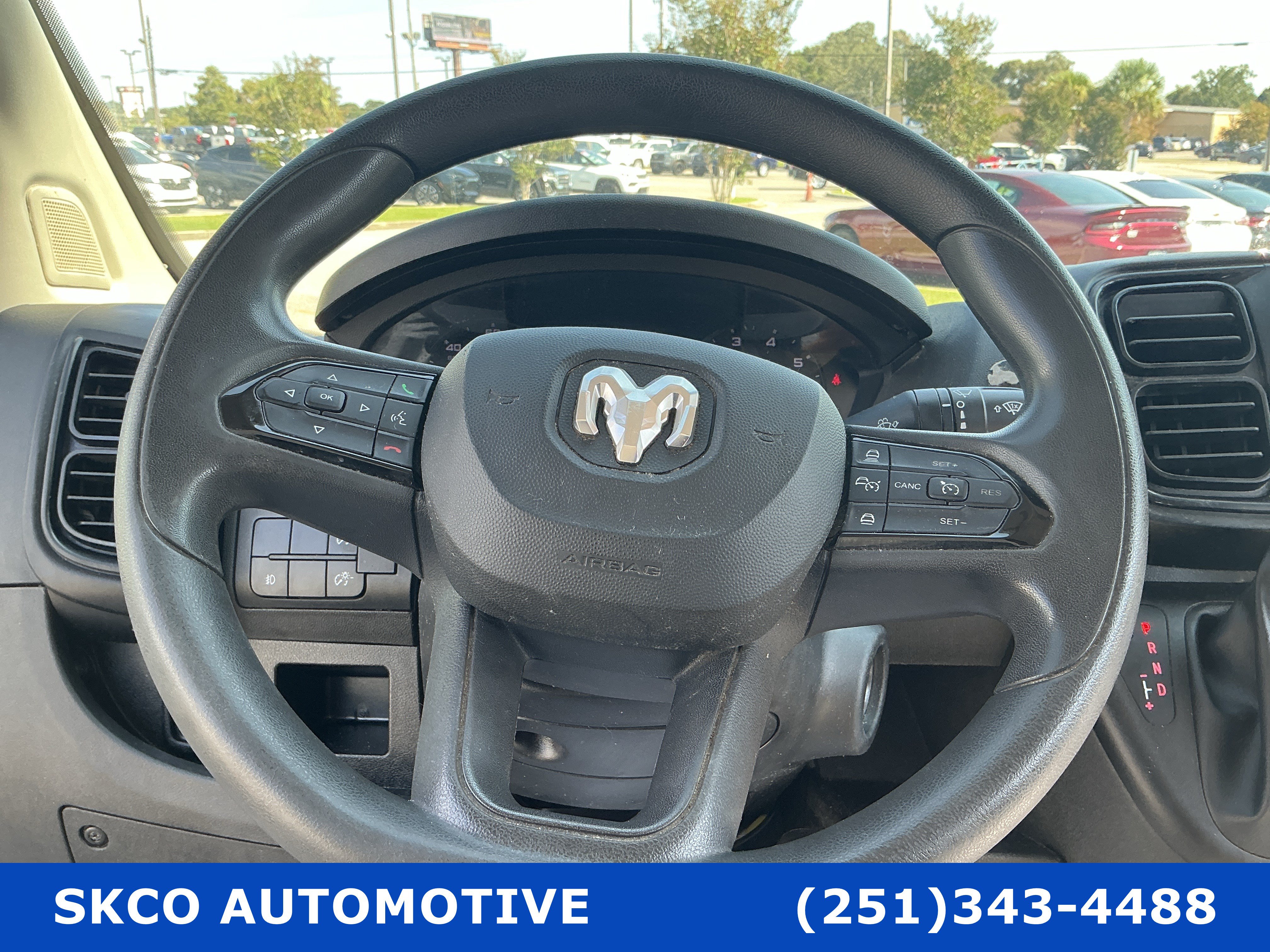 Used 2025 RAM ProMaster 2500 w/ Convenience Group FWD image 18