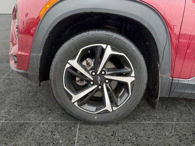 Used 2023 Chevrolet TrailBlazer RS w/ Convenience Package AWD/4WD image 14