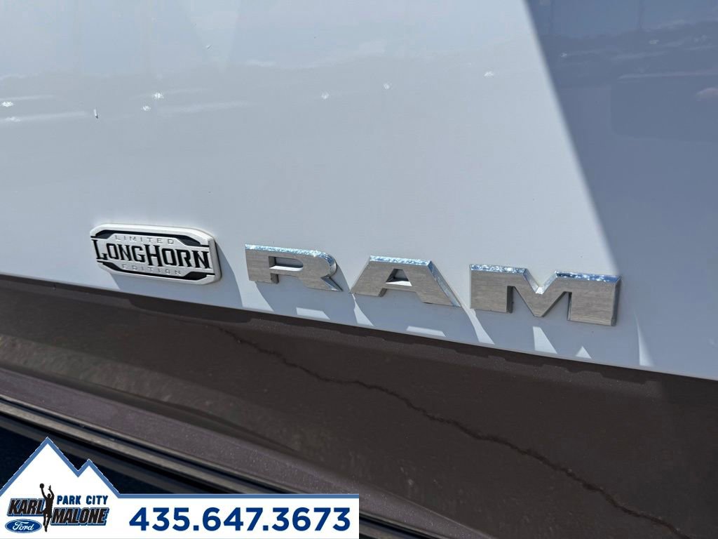 Used 2022 RAM 3500 Limited AWD/4WD image 12