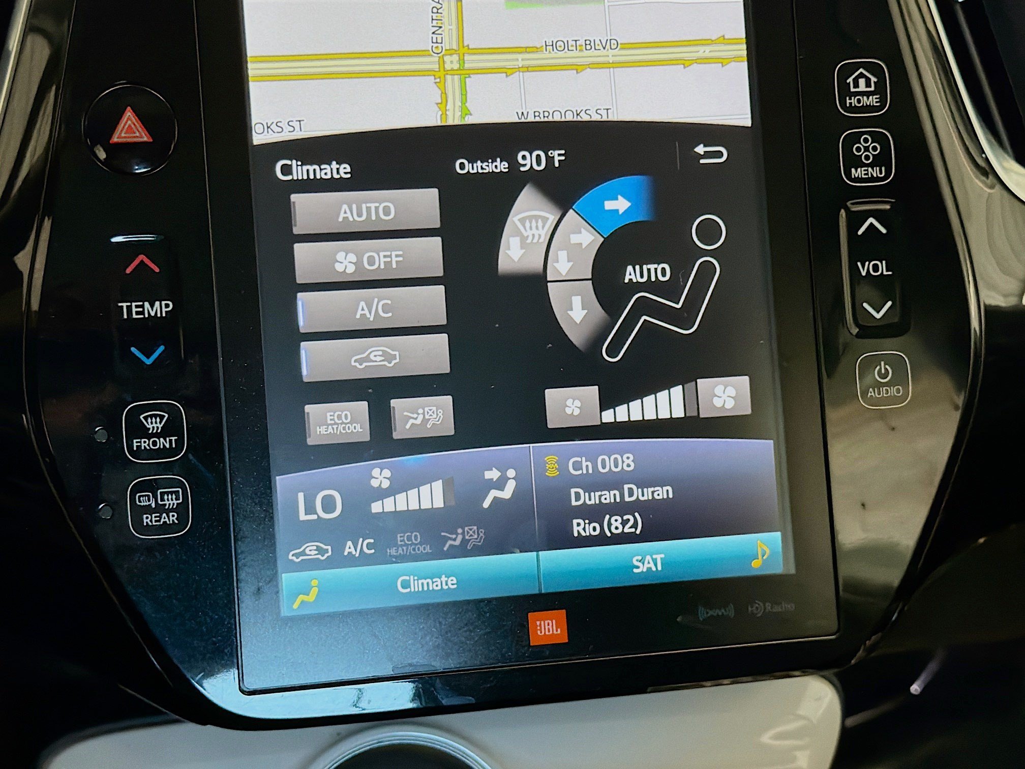 Used 2017 Toyota Prius Prime Advanced w/ Carpet Mat Package FWD image 10