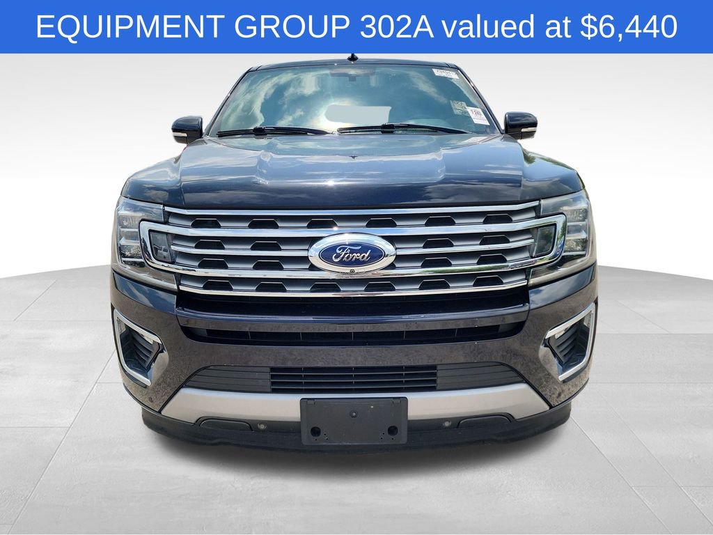 Used 2019 Ford Expedition Limited w/ Equipment Group 302A RWD image 2