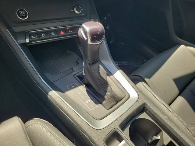 Certified 2025 Audi Q3 2.0T Premium w/ Convenience Package image 29