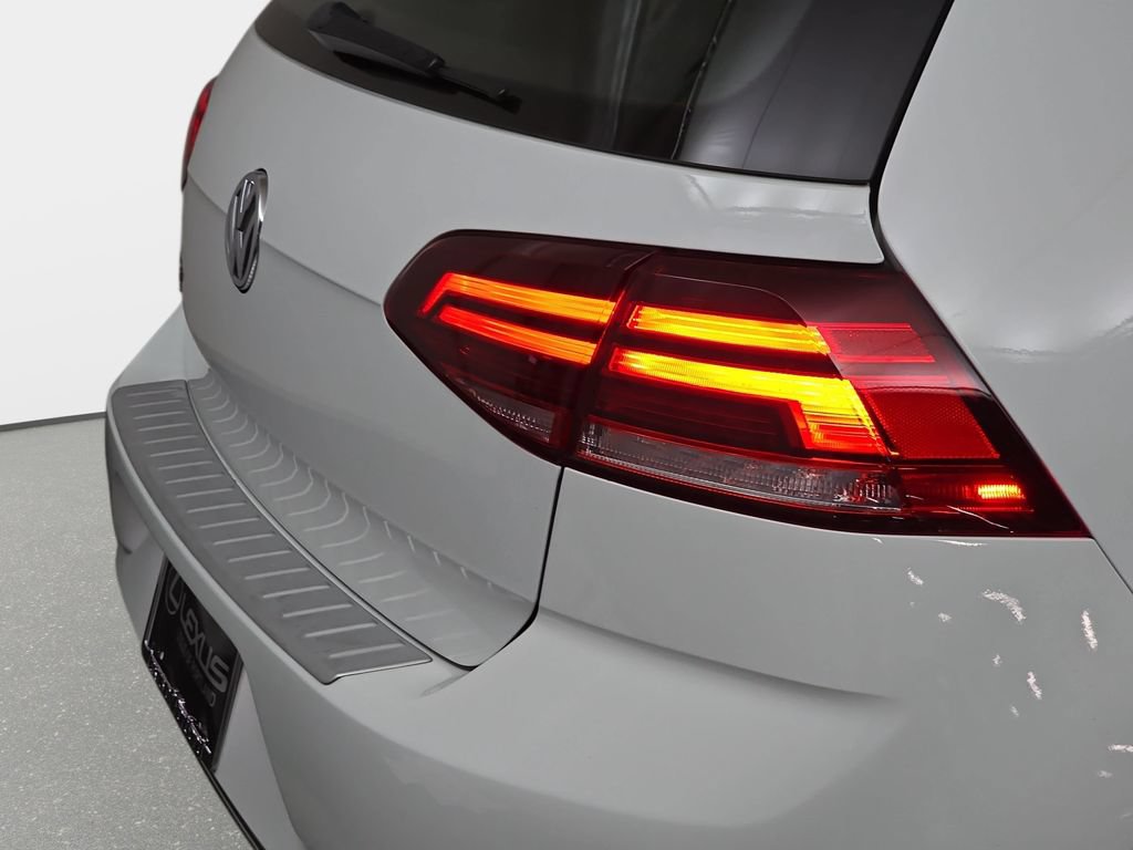 Used 2019 Volkswagen Golf SE FWD image 34