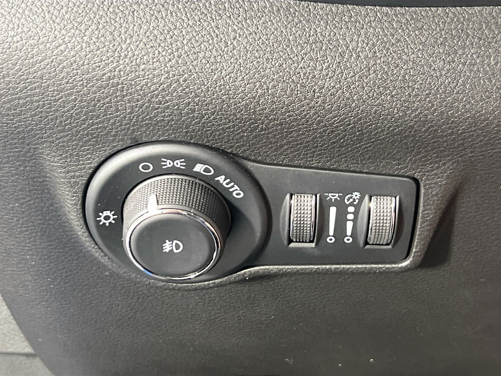Used 2022 Jeep Compass Limited AWD/4WD image 10