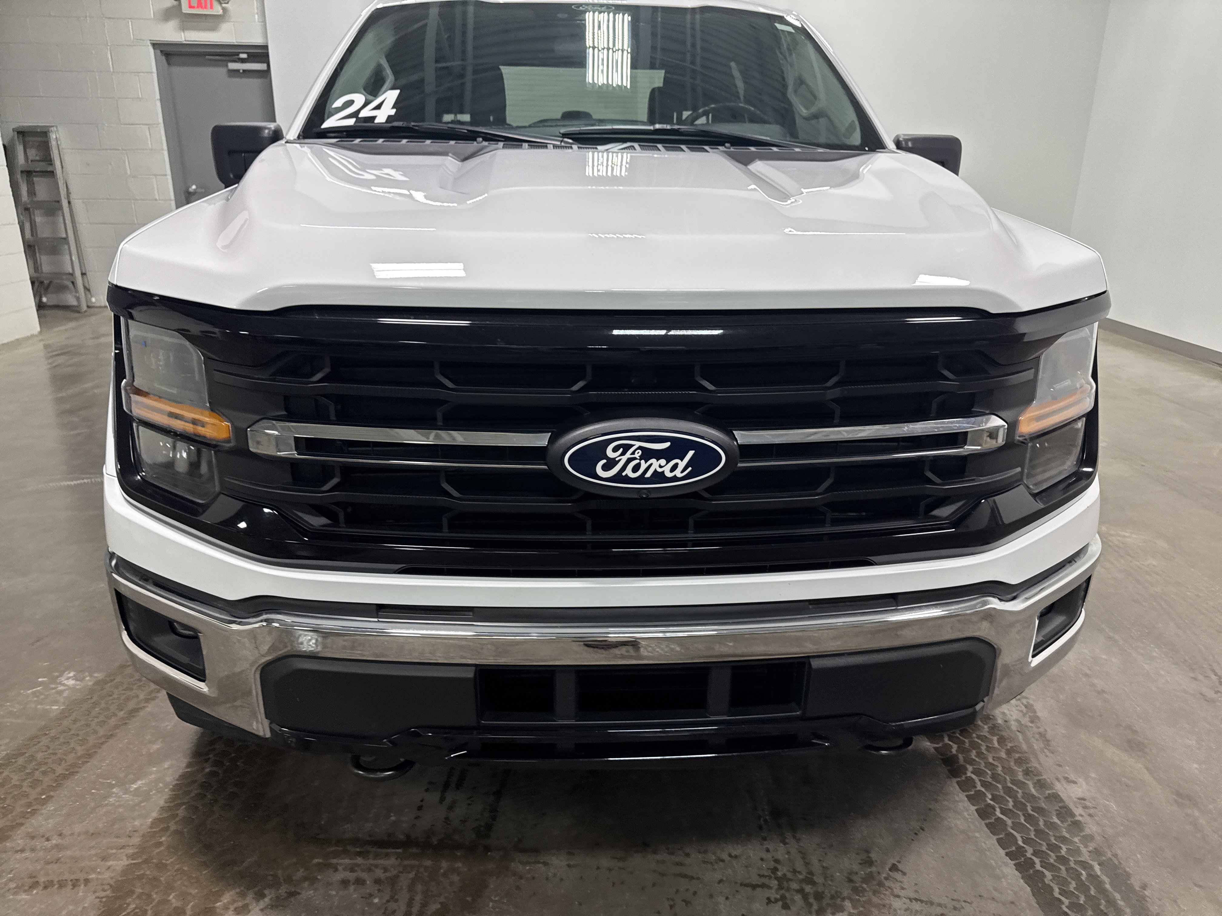 Used 2024 Ford F150 XLT w/ Mobile Office Package image 7