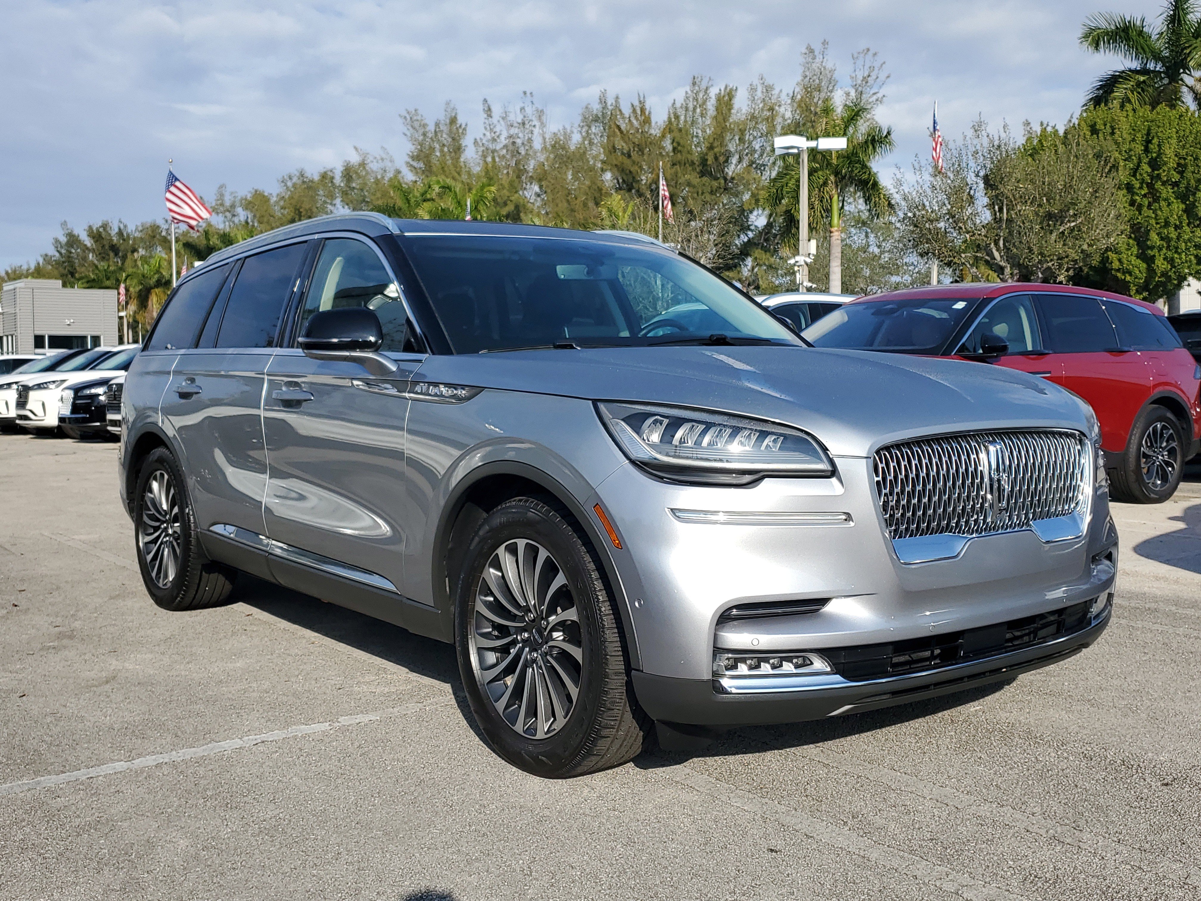 Certified 2020 Lincoln Aviator Reserve w/ Equipment Group 201A image 29
