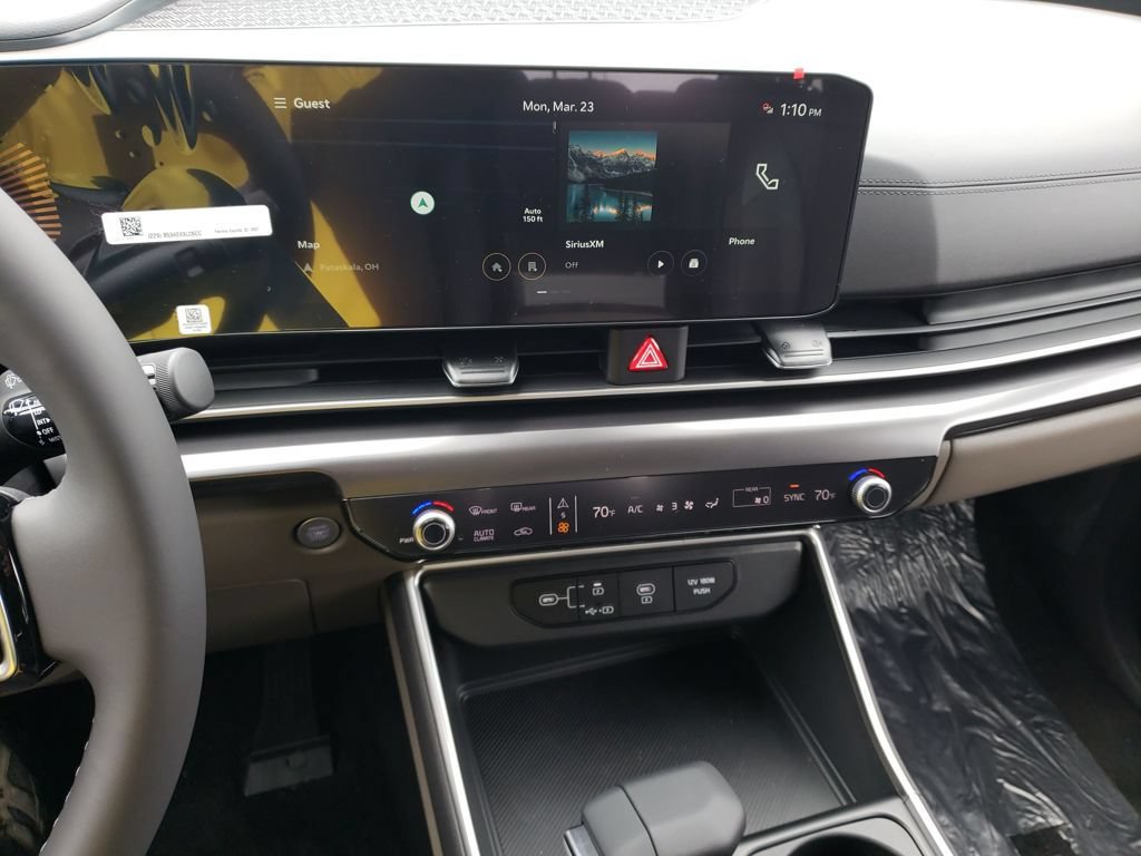 New 2026 Kia Carnival FWD image 18