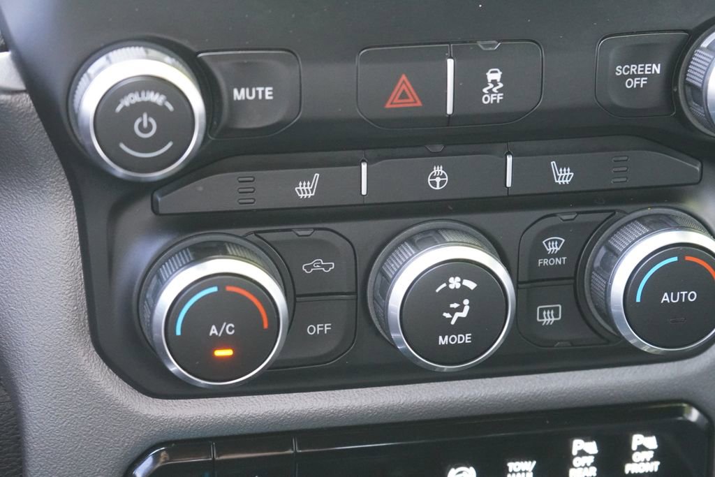 Used 2019 RAM 3500 Big Horn AWD/4WD image 39
