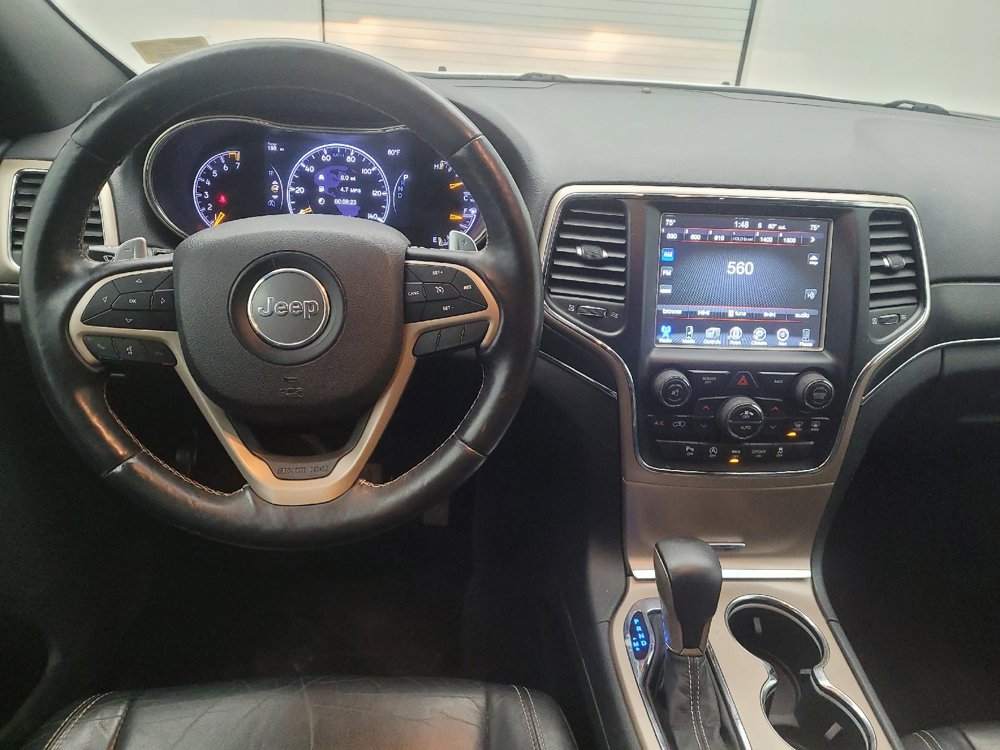 Used 2017 Jeep Grand Cherokee Limited image 22