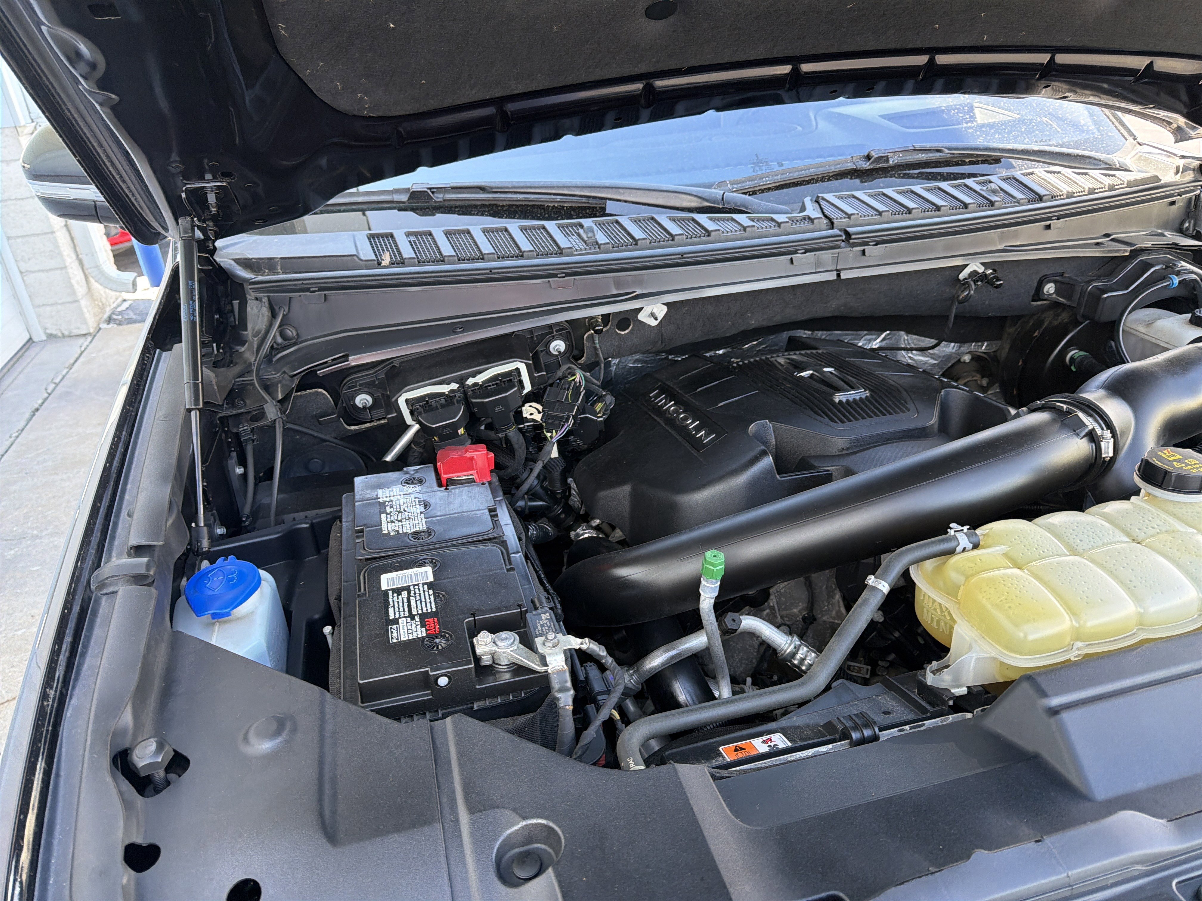 Used 2019 Lincoln Navigator Reserve AWD/4WD image 41