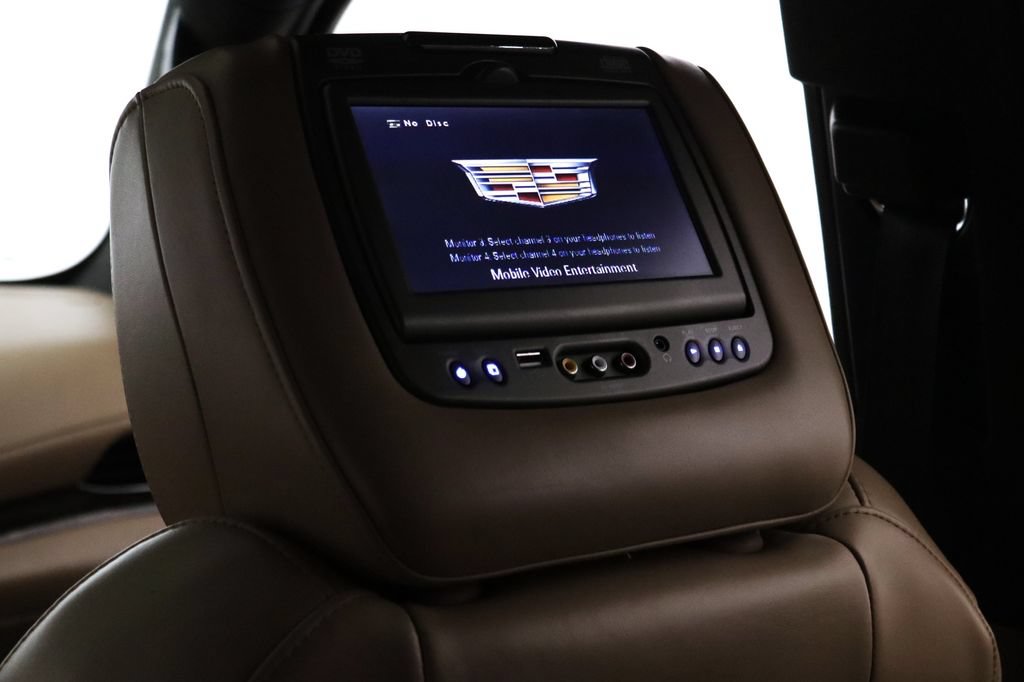 Used 2019 Cadillac Escalade ESV Platinum AWD/4WD image 10