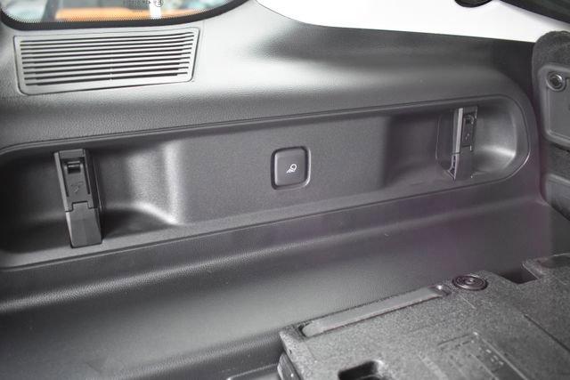 New 2026 Ford Bronco Sport Outer Banks w/ Sasquatch Outer Banks Package image 38