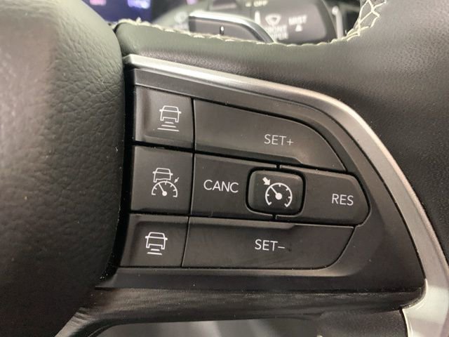 Used 2023 Jeep Grand Cherokee Altitude image 21