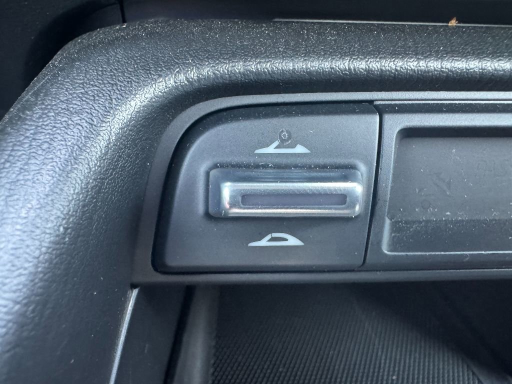 Used 2024 MAZDA MX-5 Miata RF Grand Touring image 28