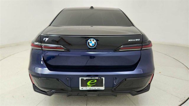 Used 2023 BMW i7 xDrive60 image 5