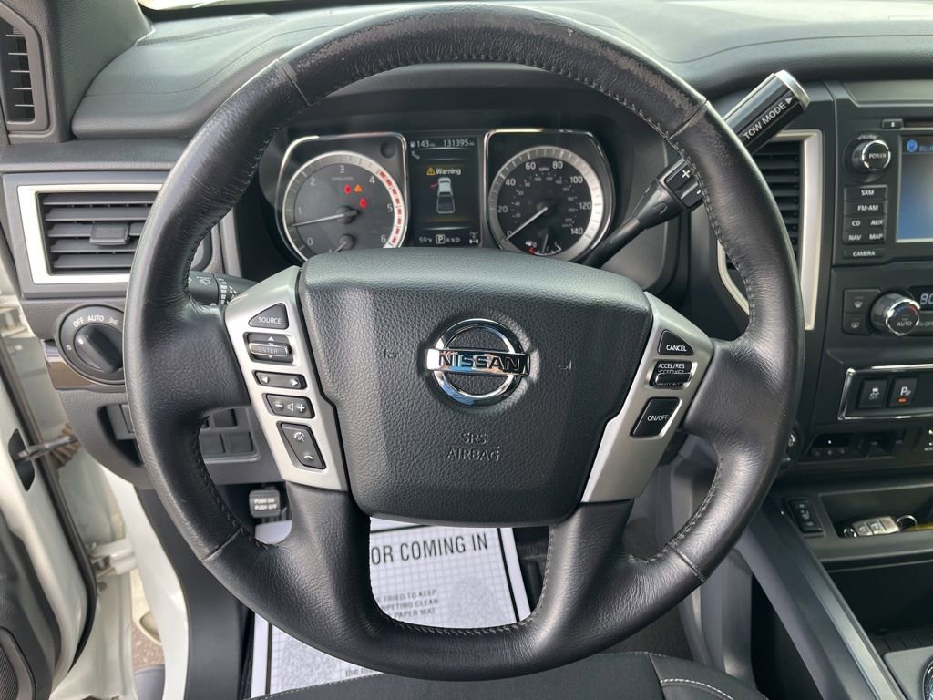 Used 2018 Nissan Titan SV w/ SV Convenience Package image 17