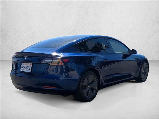 Used 2021 Tesla Model 3 Standard Range Plus image 5