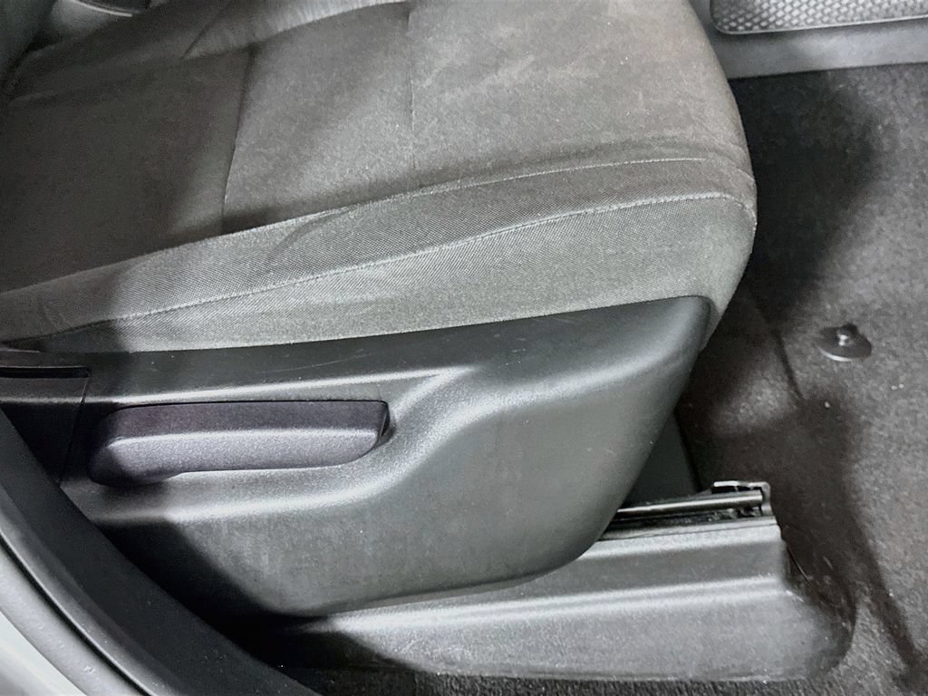 Used 2025 Dodge Durango GT RWD image 23