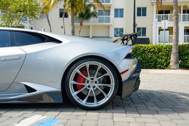 Used 2015 Lamborghini Huracan LP 610-4 AWD/4WD image 16