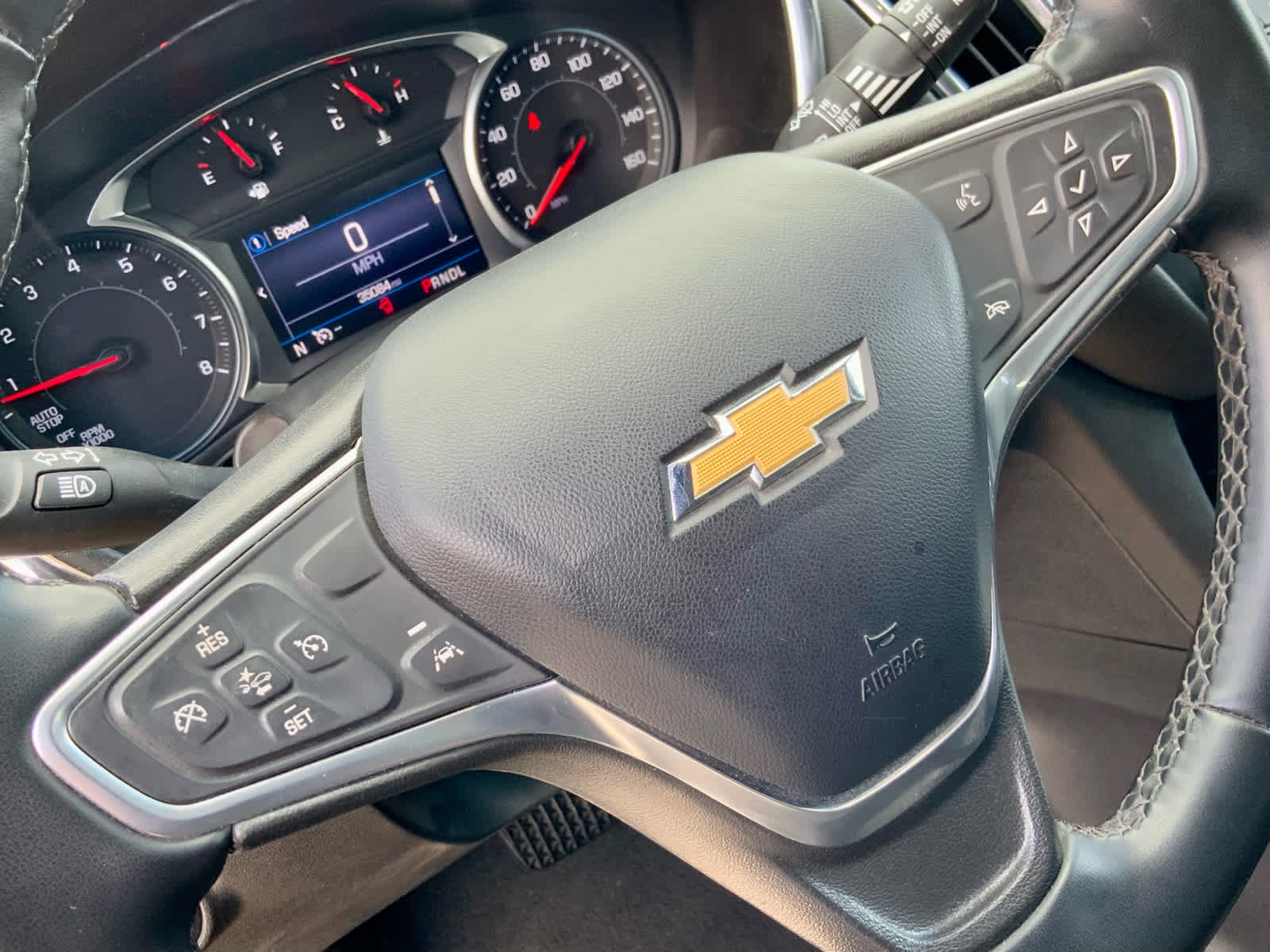 Used 2023 Chevrolet Equinox LT AWD/4WD image 32