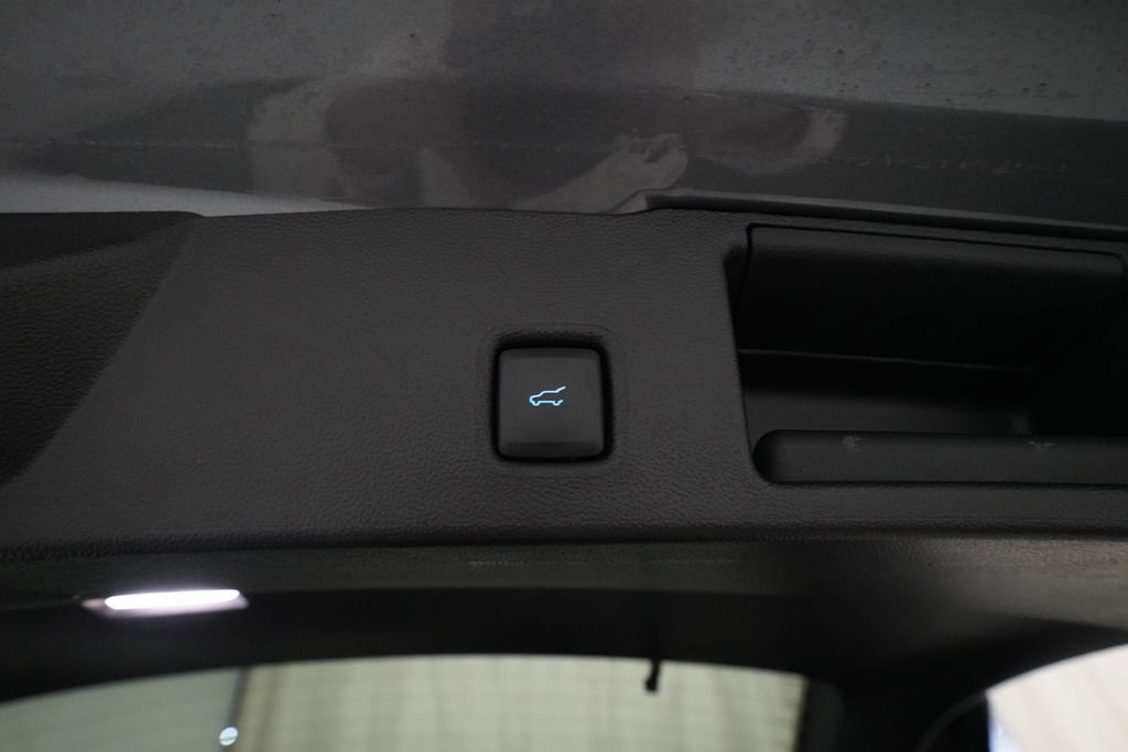 Used 2024 Ford Escape ST-Line Select w/ Tech Pack #1 AWD/4WD image 15