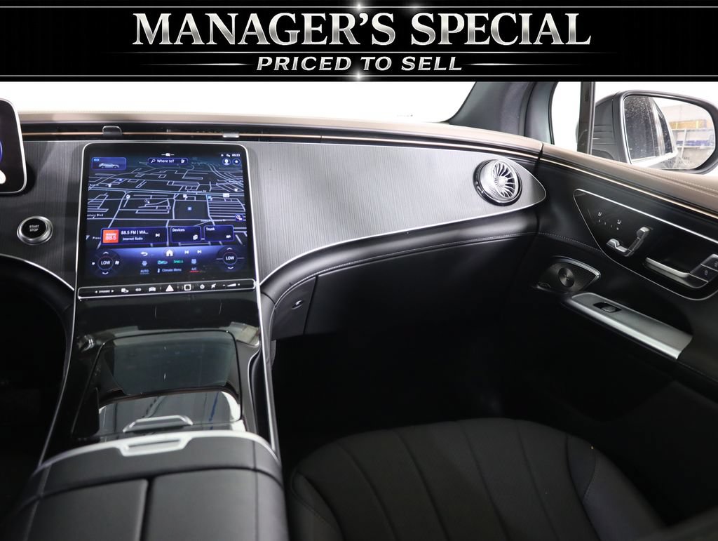 Certified 2025 Mercedes-Benz EQE 350+ 4MATIC SUV w/ AMG Line Exterior Package image 38
