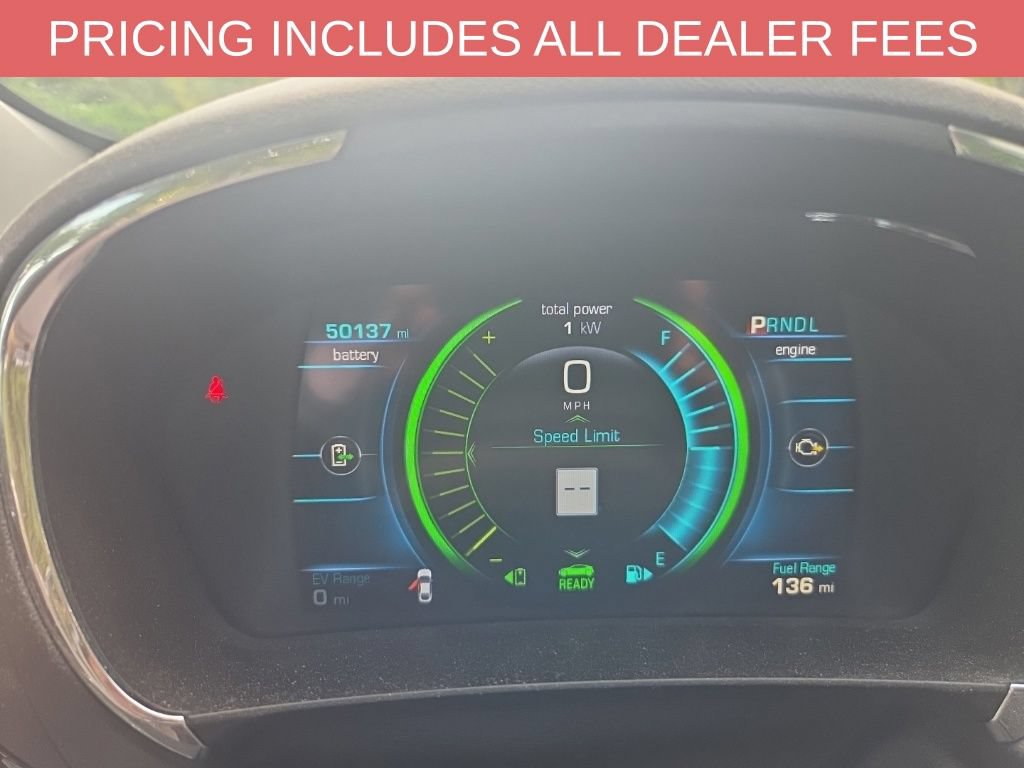 Used 2017 Chevrolet Volt Premier w/ Driver Confidence Package FWD image 9