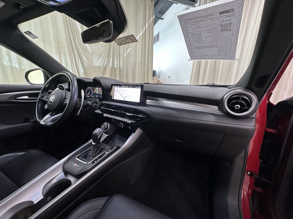 Used 2024 Alfa Romeo Tonale Veloce w/ Active Assist Package AWD/4WD image 16
