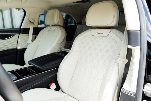 Used 2023 Bentley Flying Spur Azure AWD/4WD image 30