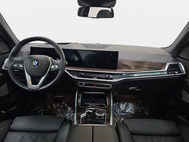 Certified 2026 BMW X5 xDrive40i w/ Premium Package AWD/4WD image 9