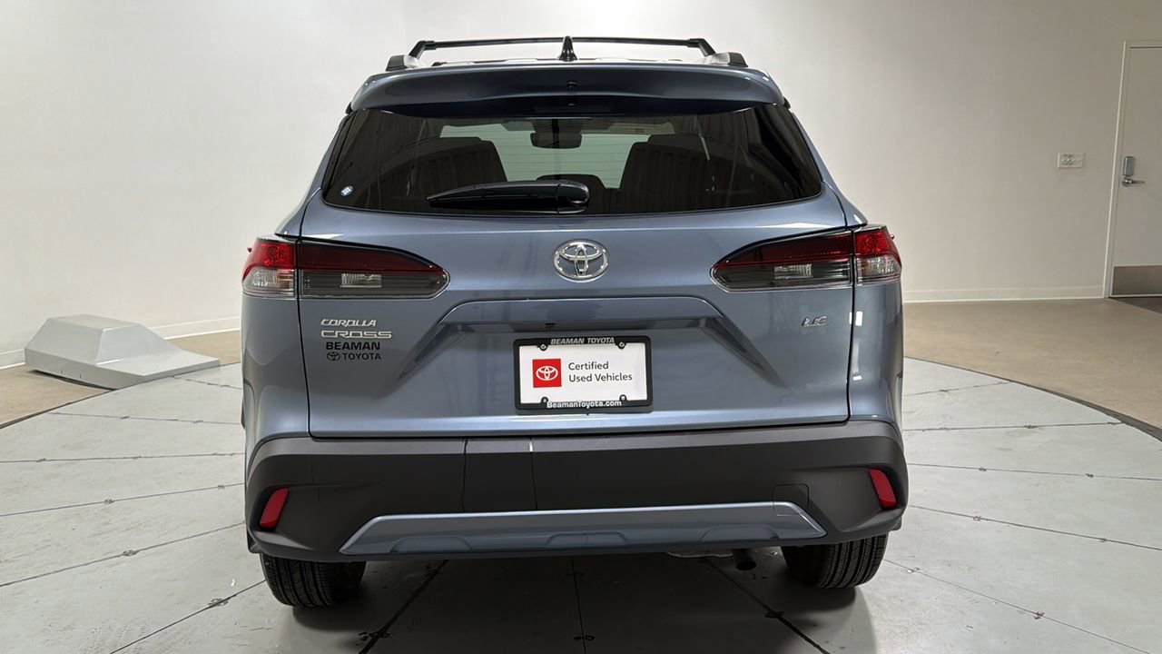 Certified 2026 Toyota Corolla Cross LE w/ Moonroof Package image 4