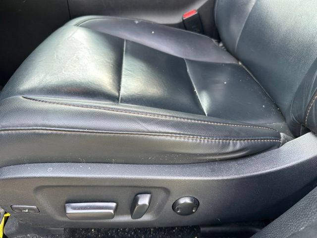 Used 2019 Toyota Highlander XLE AWD/4WD image 34