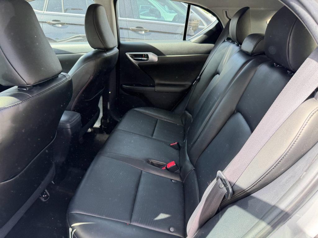 Used 2012 Lexus CT 200h Premium w/ Premium Audio Pkg FWD image 27