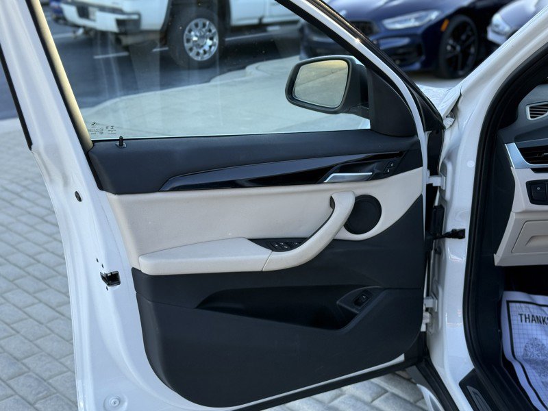 Used 2019 BMW X1 sDrive28i w/ Convenience Package image 10