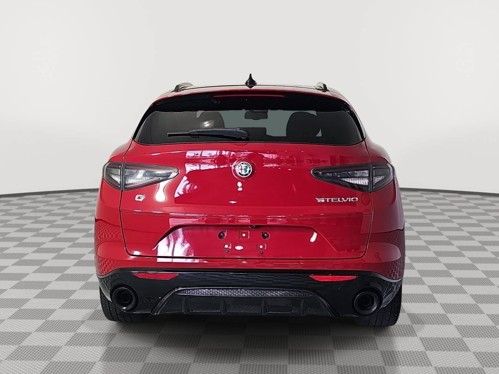 Used 2024 Alfa Romeo Stelvio Veloce AWD/4WD image 7