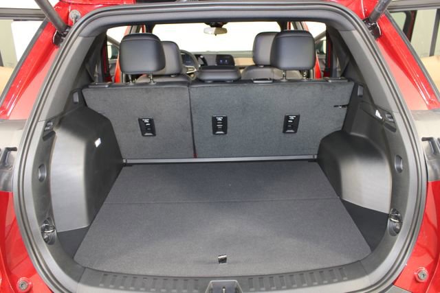 New 2026 Chevrolet Equinox ACTIV image 17