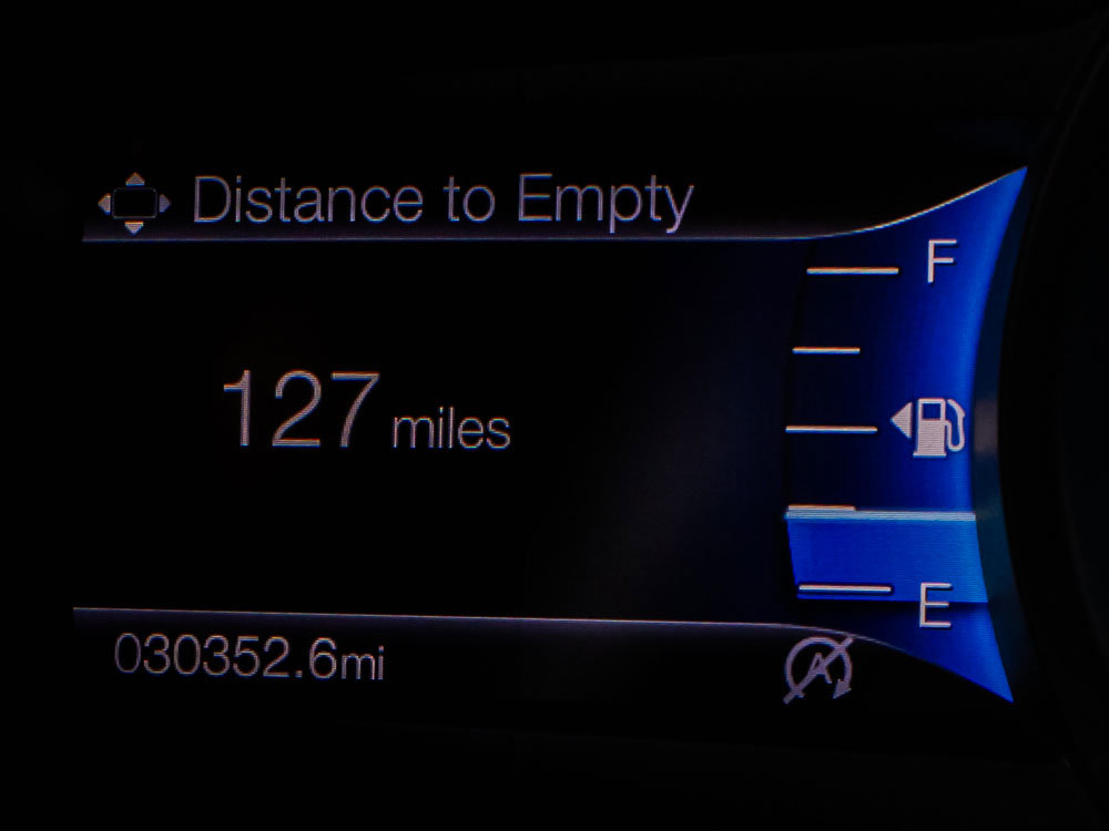 Used 2022 Ford Edge SE w/ Black Appearance Package image 18