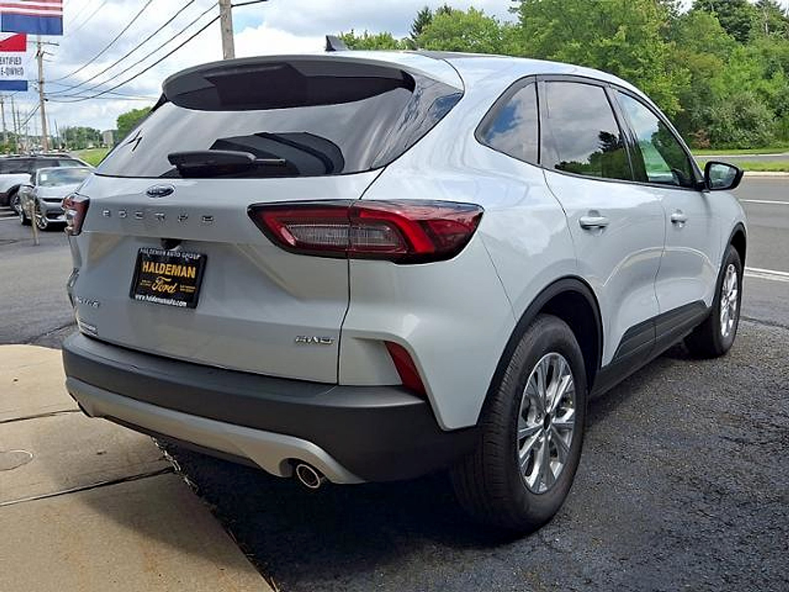 New 2026 Ford Escape Active w/ Cold Weather Package AWD/4WD image 5