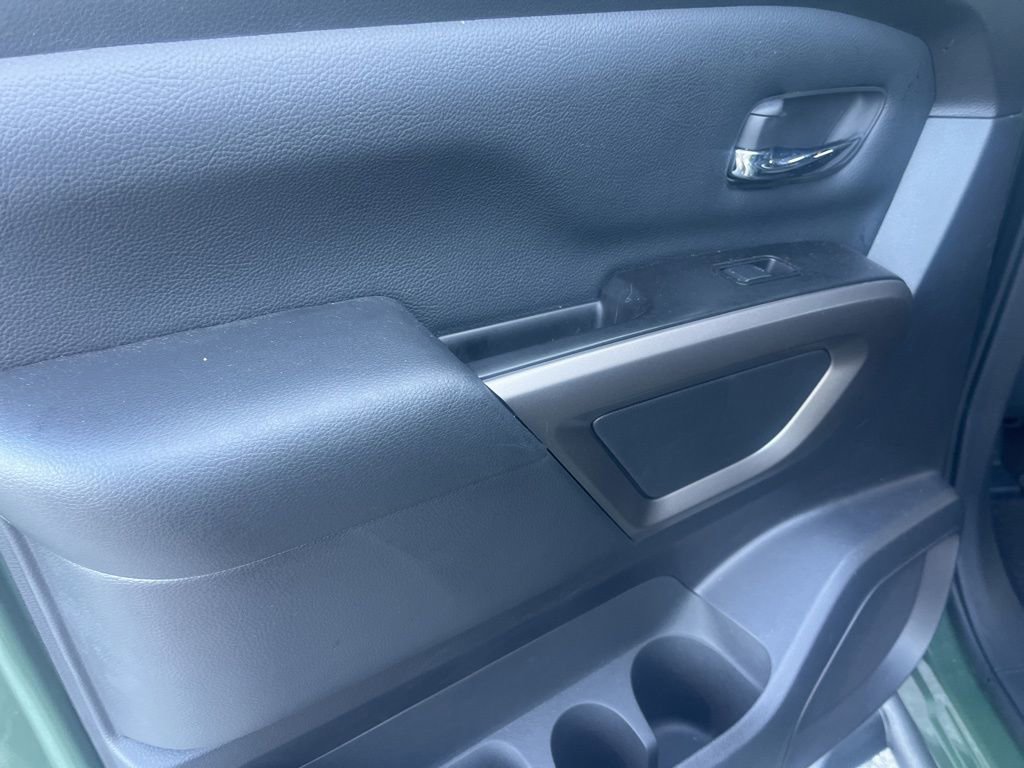 Used 2024 Nissan Titan SV w/ SV Bronze Edition Package RWD image 28