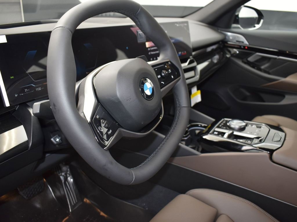 New 2026 BMW 530i w/ Premium Package image 12