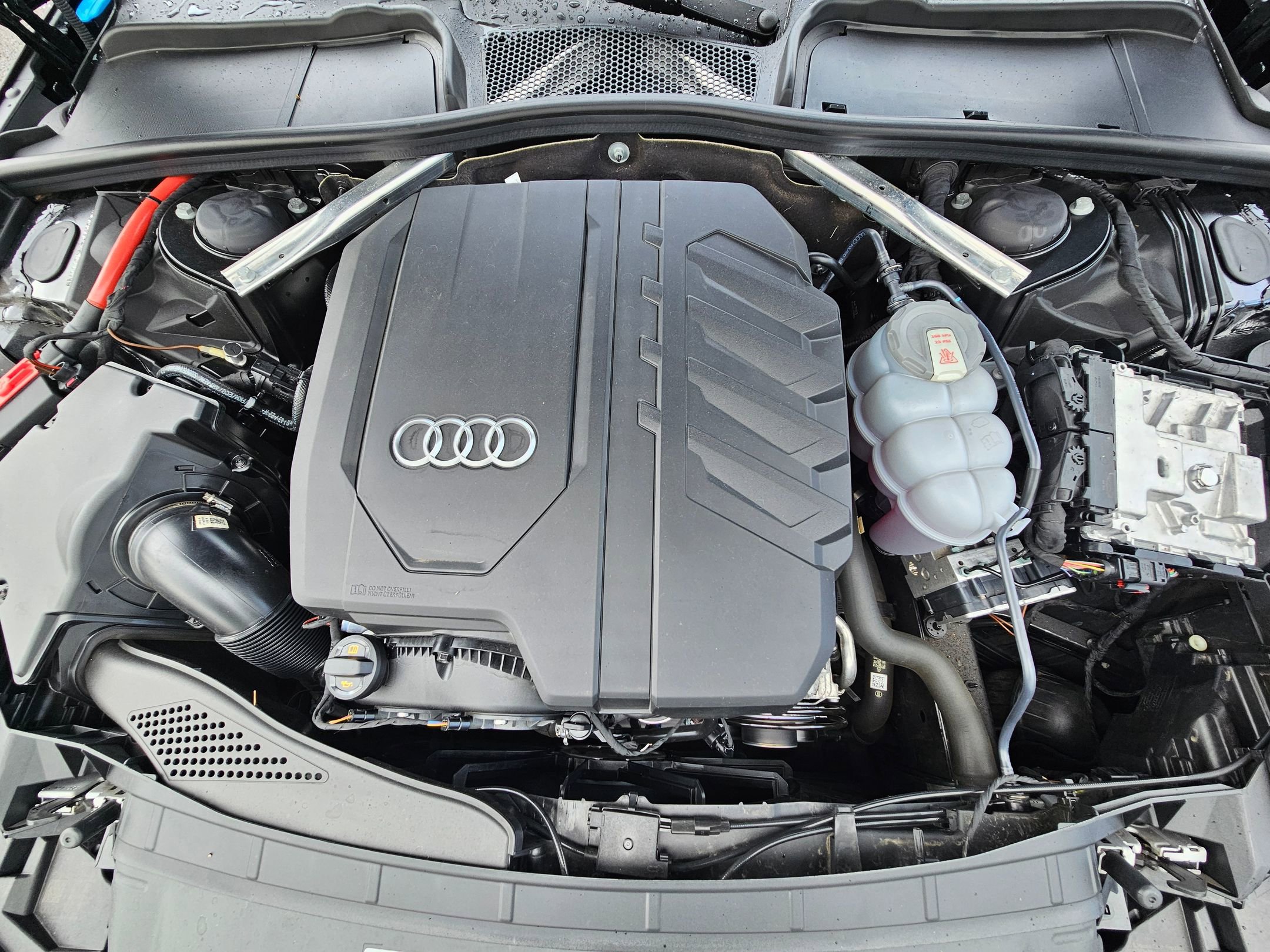 Used 2023 Audi A4 2.0T Premium w/ Convenience Package image 28