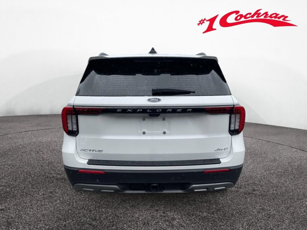 New 2026 Ford Explorer Active w/ Active Comfort Package AWD/4WD image 8
