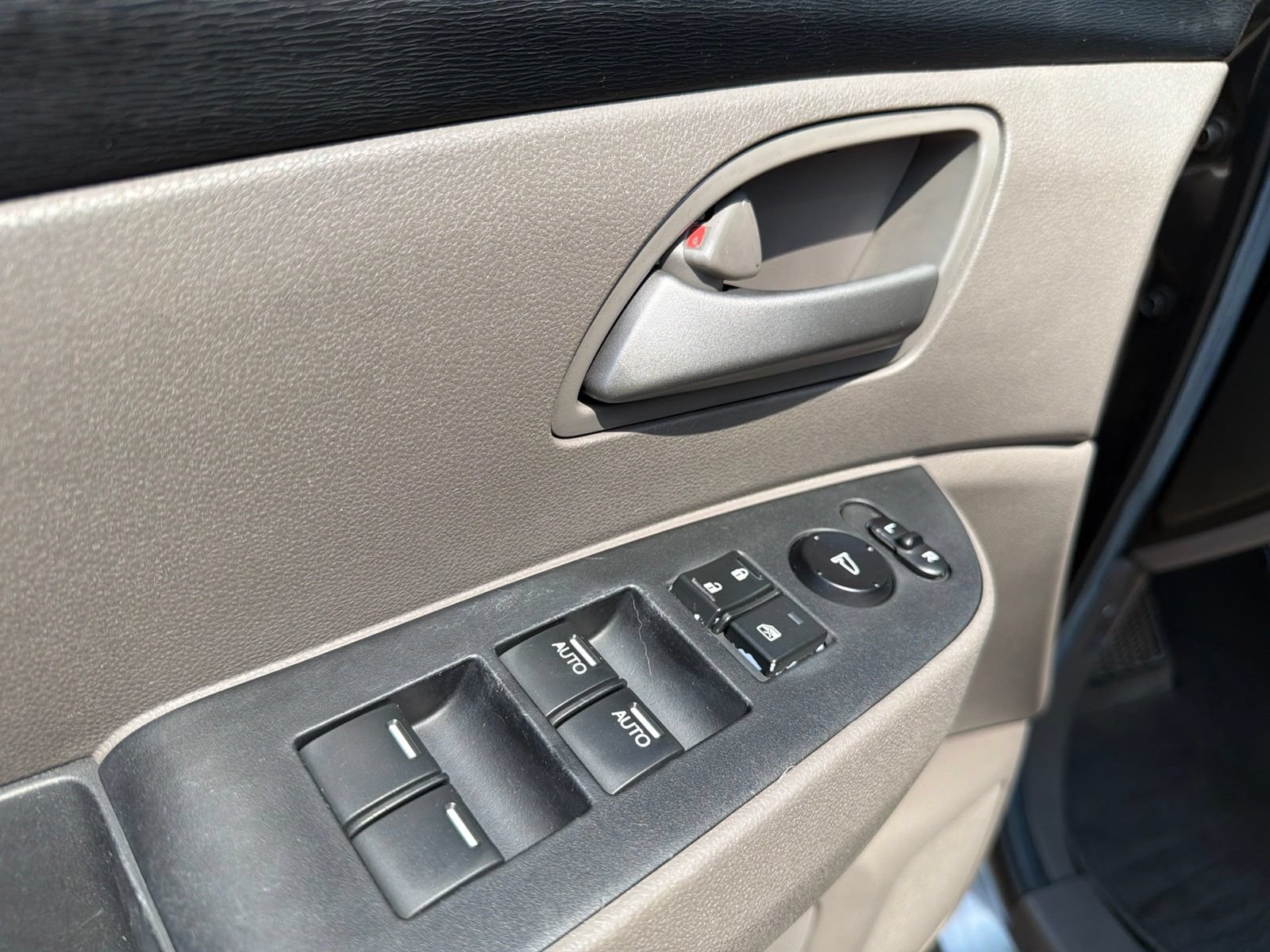 Used 2012 Honda Odyssey EX image 14