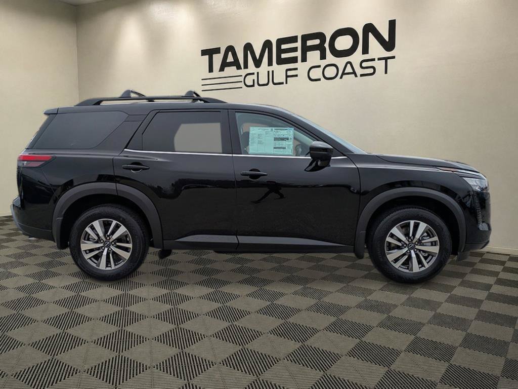 New 2026 Nissan Pathfinder SL FWD image 2