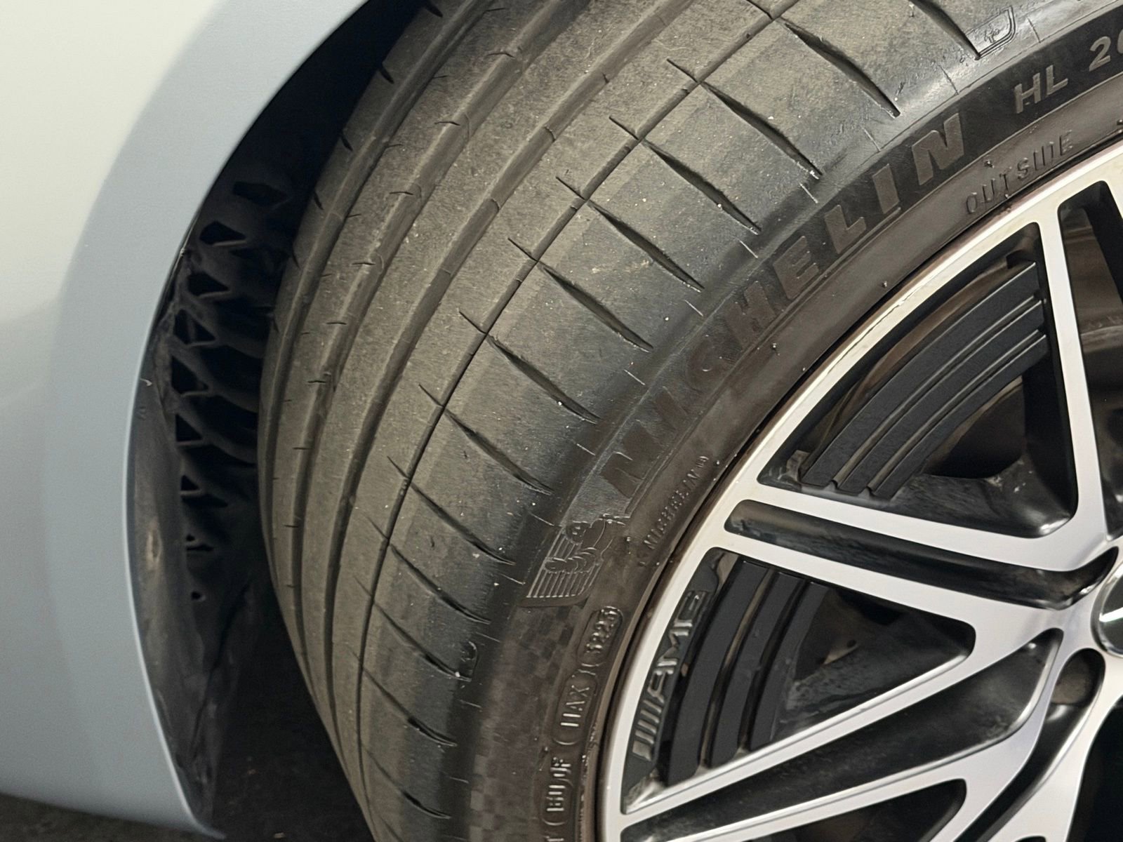 Used 2024 Mercedes-Benz C 63 AMG S image 19