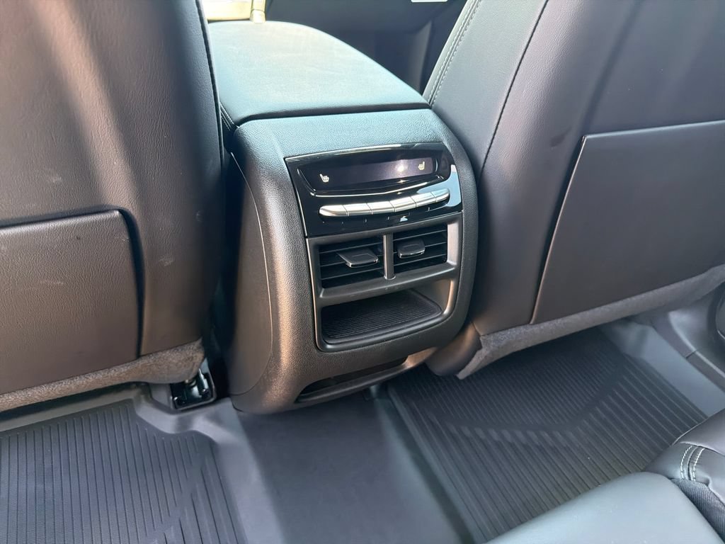 New 2026 Cadillac XT5 Sportv w/ LPO, Onyx Lite Package AWD/4WD image 31