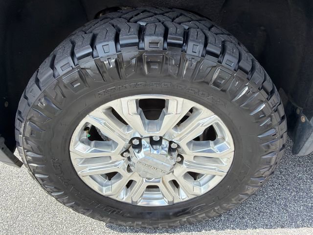 Used 2020 GMC Sierra 2500 Denali w/ Denali Ultimate Package AWD/4WD image 11