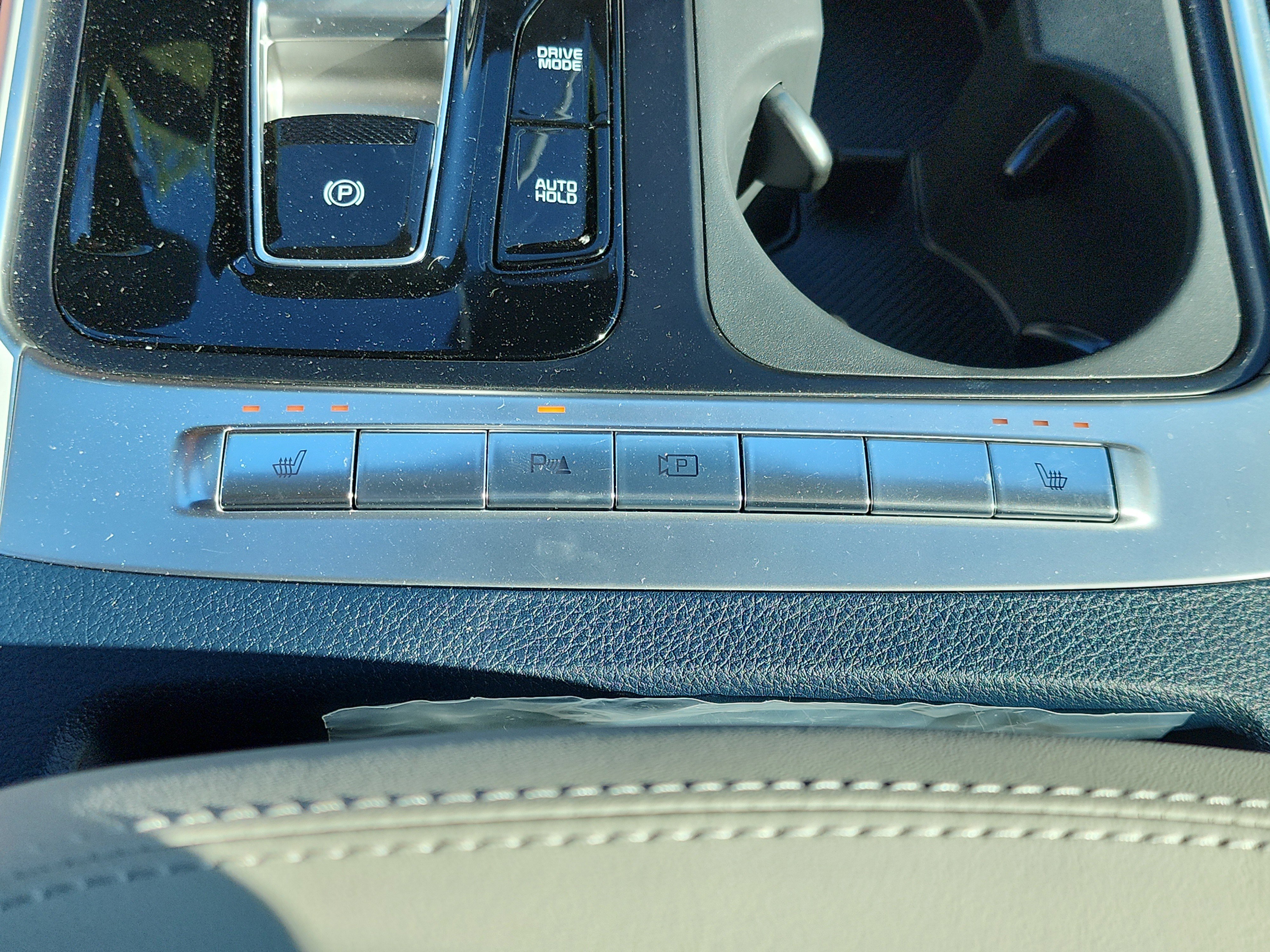 New 2026 Kia Carnival EX image 14