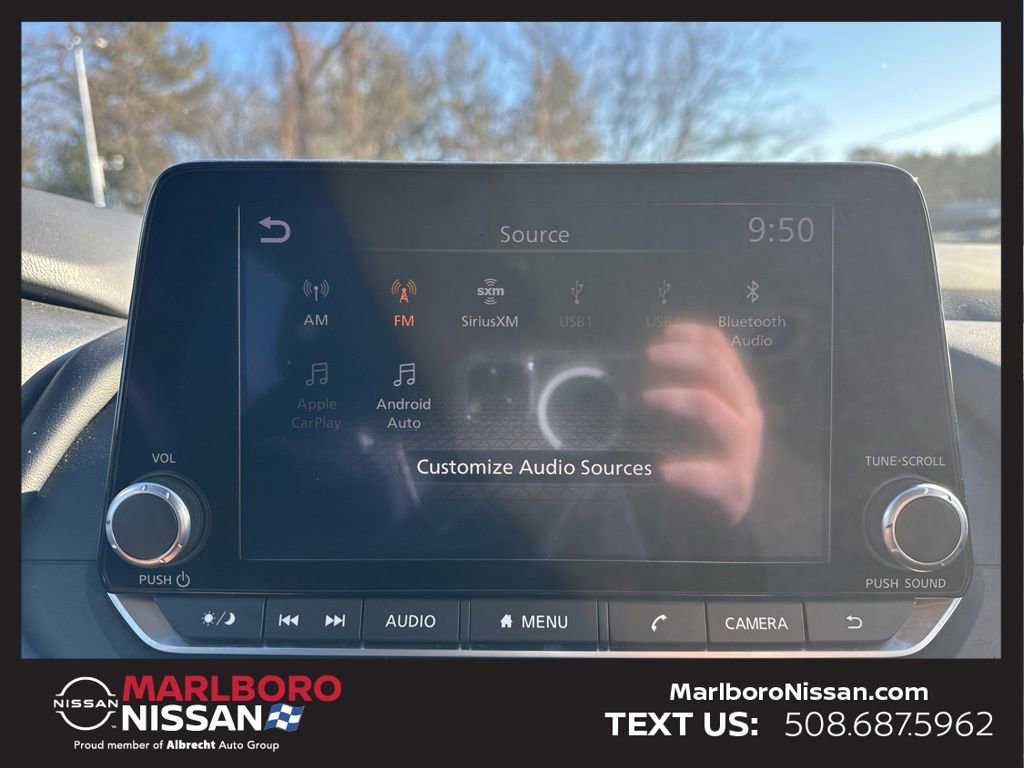 Used 2024 Nissan Rogue SV image 24